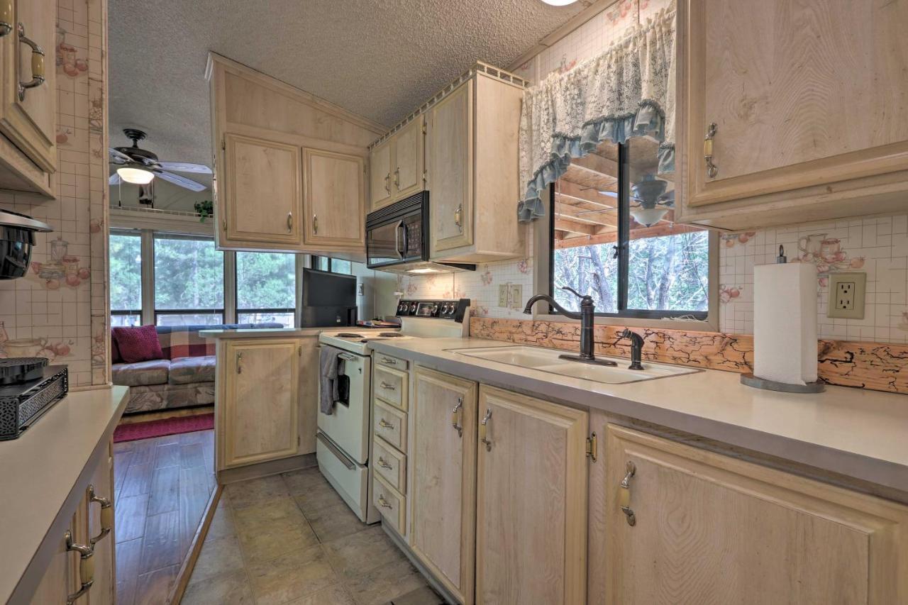 Show Low Home With Deck And Grill - 13 Mi To Hon-Dah! Extérieur photo